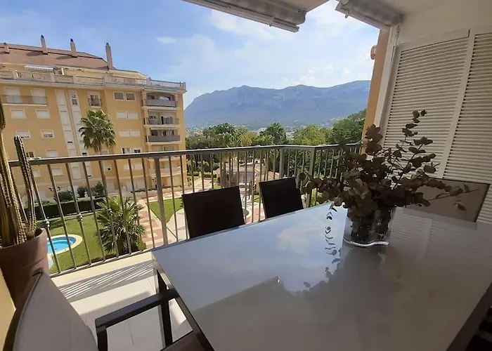 Con Piscina Y Vistas A La Montana * Denia
