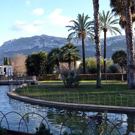 Con Piscina Y Vistas A La Montana شقة دينايا